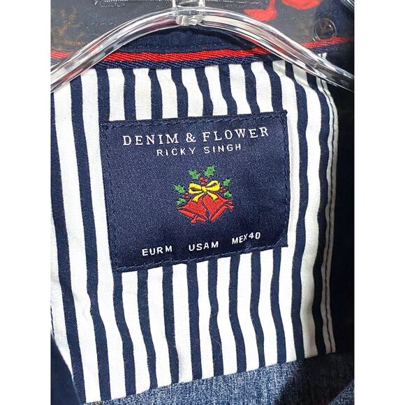 Denim & Flower Santa Clause AOP Button Shirt Mens M Christmas Holidays Snowflake - Picture 4 of 7